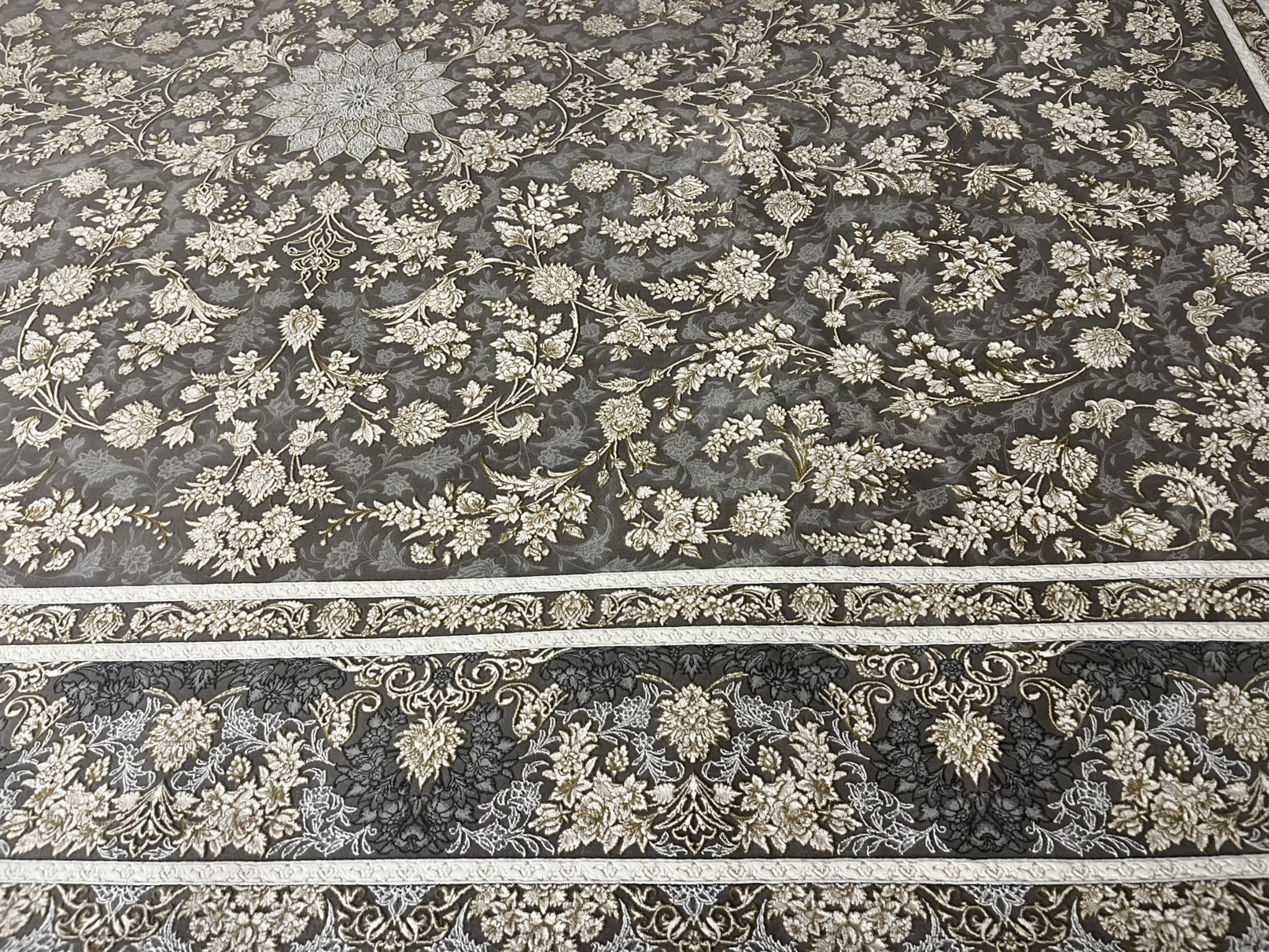 فرش صد در صد اکرولیک